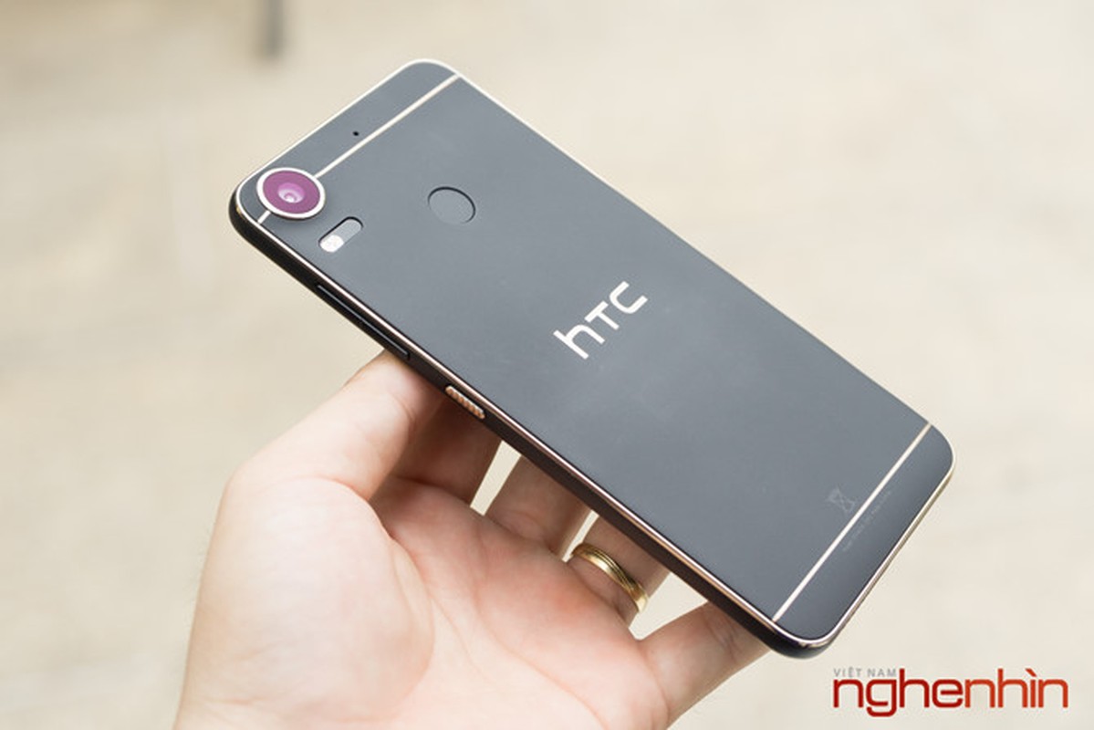 Danh gia nhanh HTC Desire 10 Pro dau tien tai Viet Nam-Hinh-4
