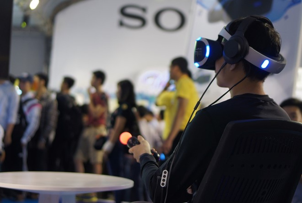 Playstation VR, Xperia ZX hut khach tai Sony Show Ha Noi
