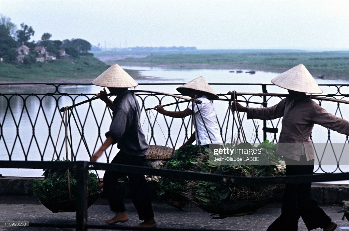 Anh khong the khong xem ve doi thuong Ha Noi nam 1994 (1)-Hinh-7