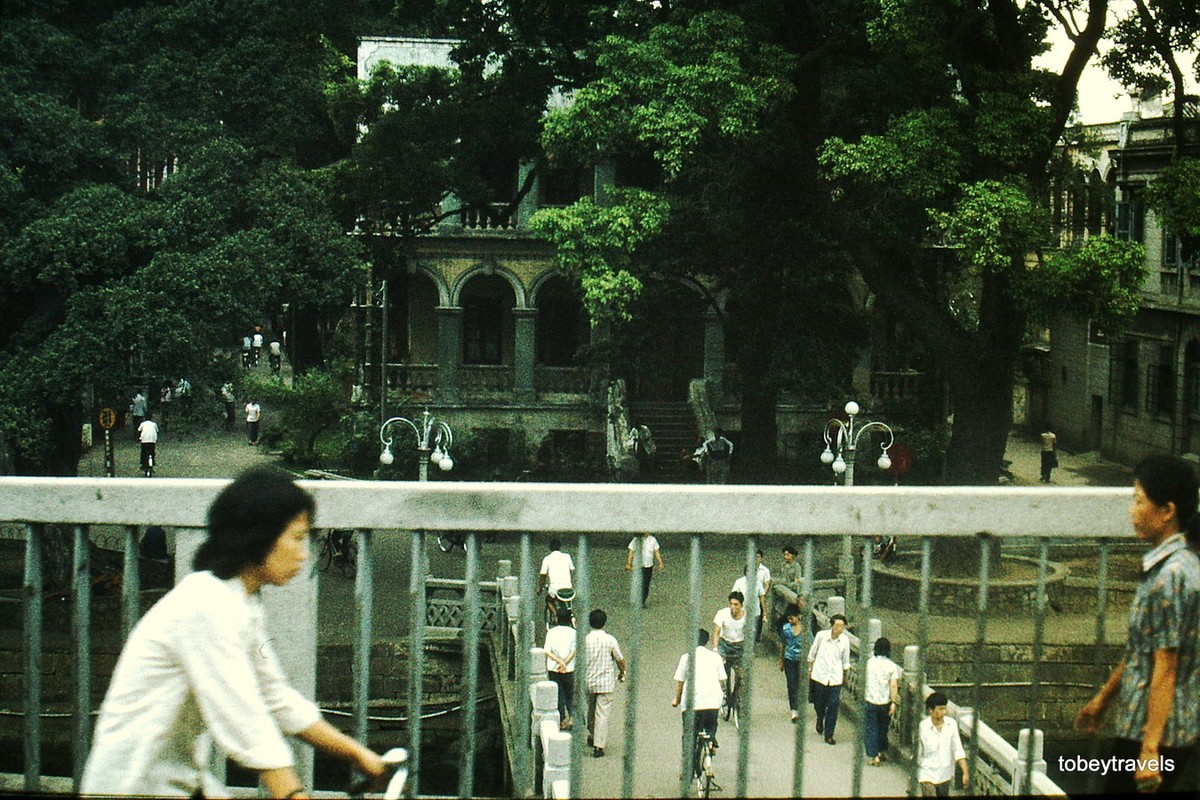 Cuoc song o Quang Chau nam 1980 qua anh phim cuc chat-Hinh-16