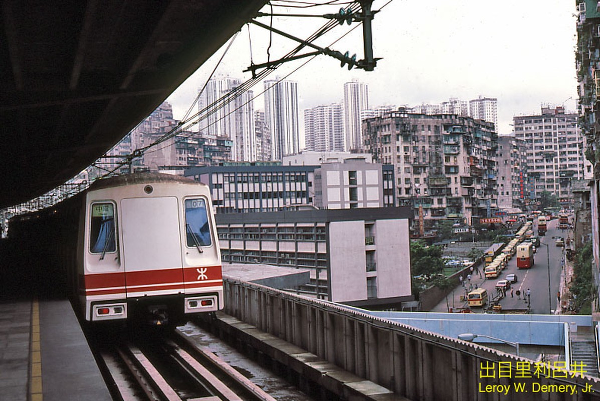 Nhung khung hinh cuc hap dan ve Hong Kong nam 1980-Hinh-2