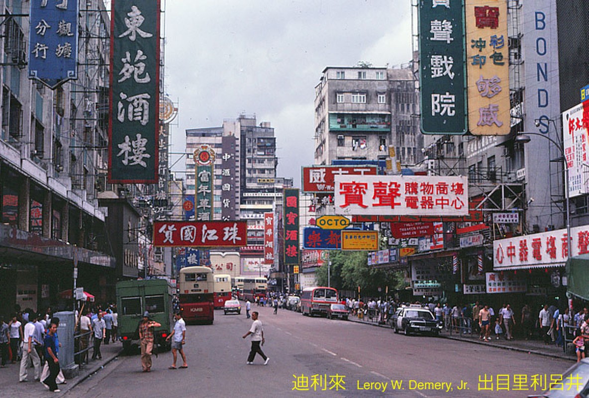 Nhung khung hinh cuc hap dan ve Hong Kong nam 1980-Hinh-3