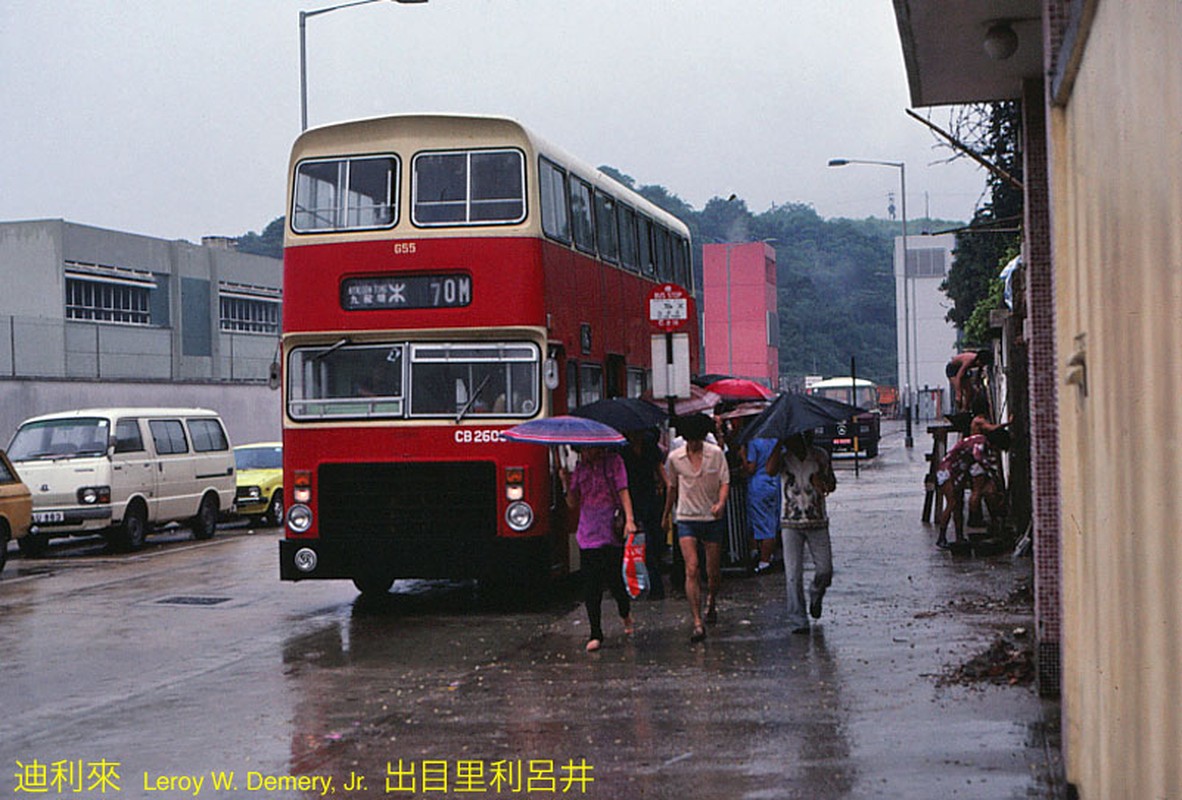 Nhung khung hinh cuc hap dan ve Hong Kong nam 1980-Hinh-5
