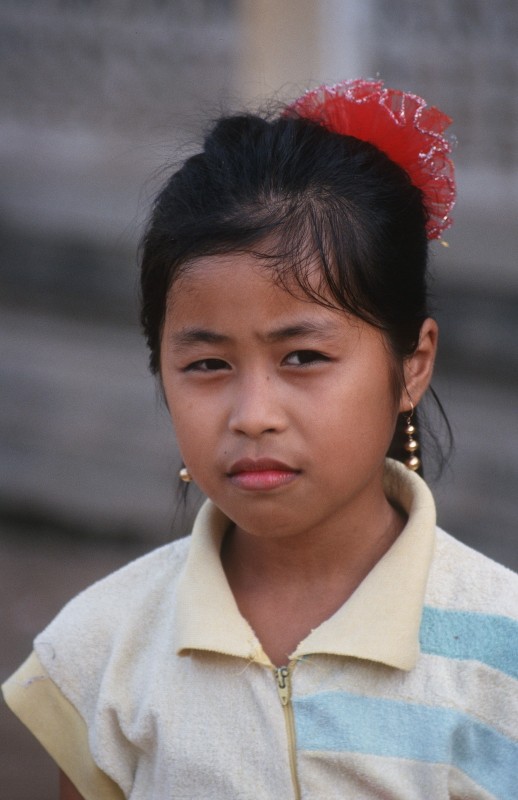 Kham pha vung dat Siem Reap co xua o Campuchia nam 1992-Hinh-9
