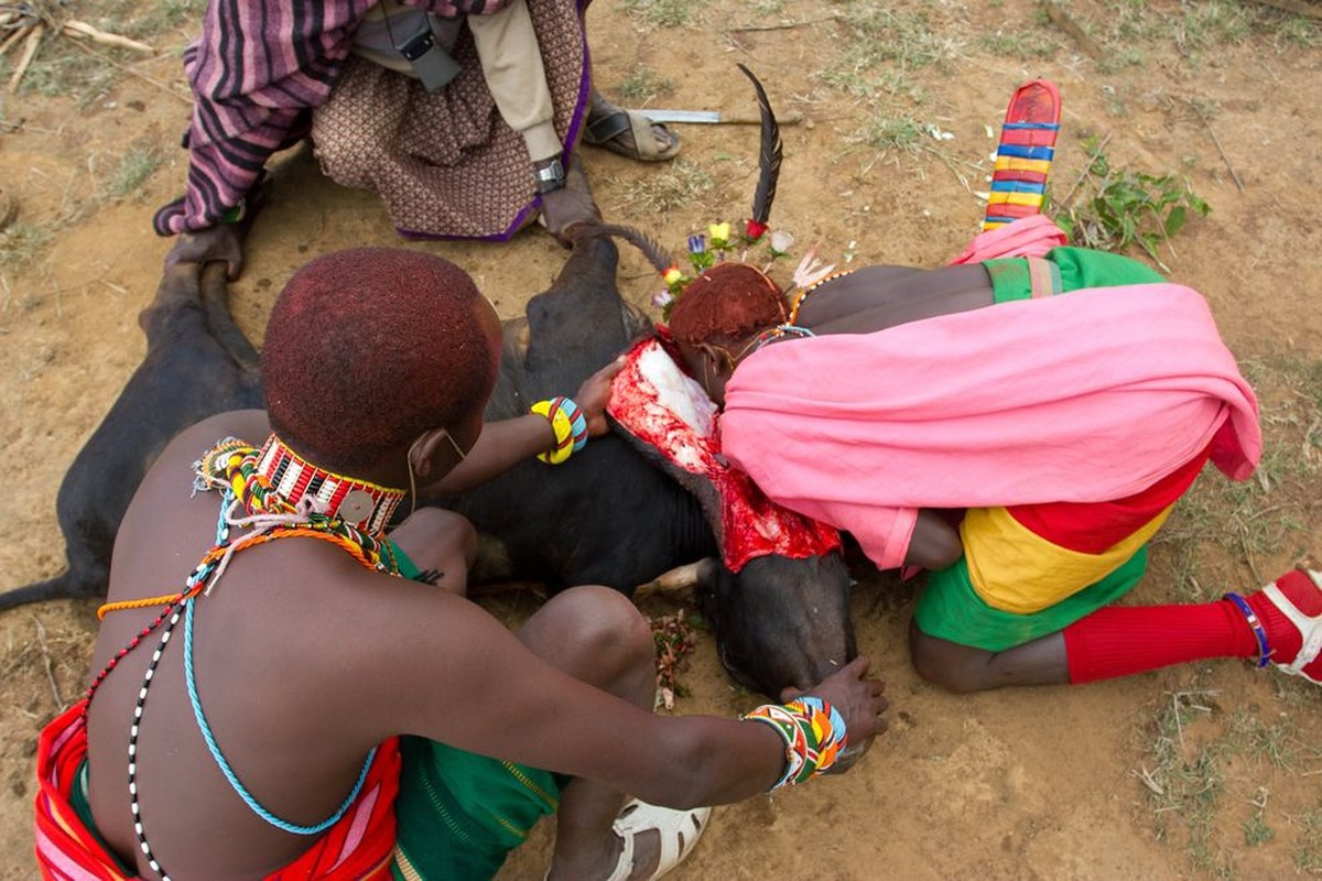 Le truong thanh cua nhung chien binh Samburu-Hinh-6
