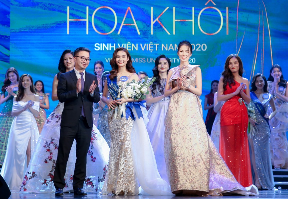 Khi duoc xuong ten Tan Hoa khoi Sinh vien Viet Nam 2020 bat khoc-Hinh-5