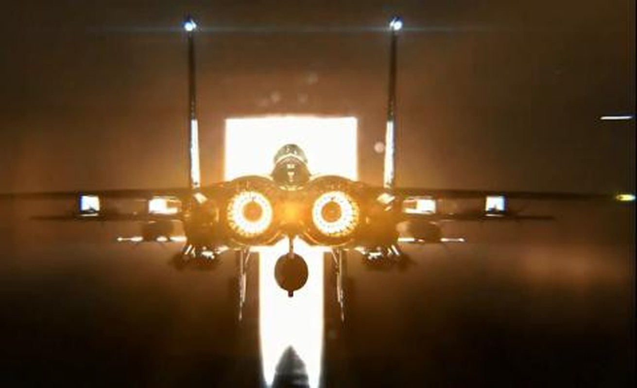 Tiem kich F-15EX My mang duoc 24 ten lua, an dut Su-57 cua Nga?-Hinh-6
