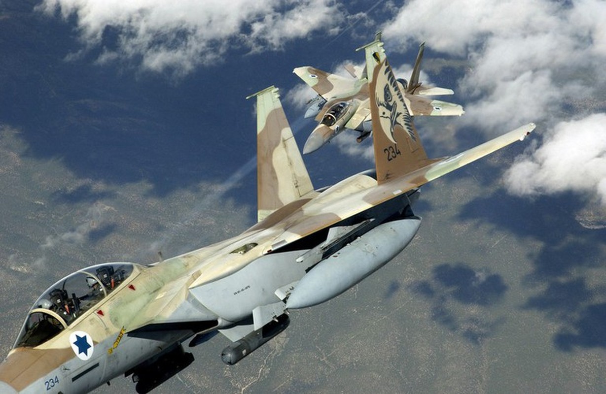 Tiem kich F-16I Israel vuot qua phong tuyen S-400 oanh tac vao Syria-Hinh-8