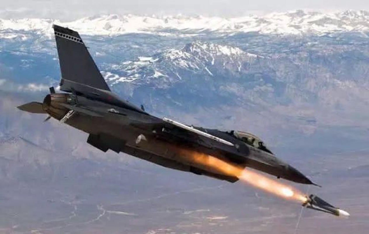 F-35 My tu do bay vao Syria khong can bao truoc, Nga co bi khieu khich?-Hinh-4