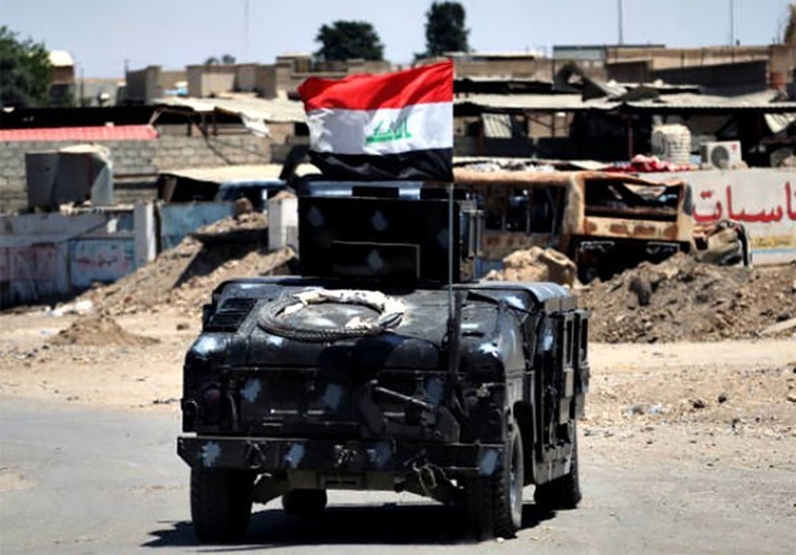 Quan doi Iraq vay chat phien quan IS o Thanh co Mosul-Hinh-9