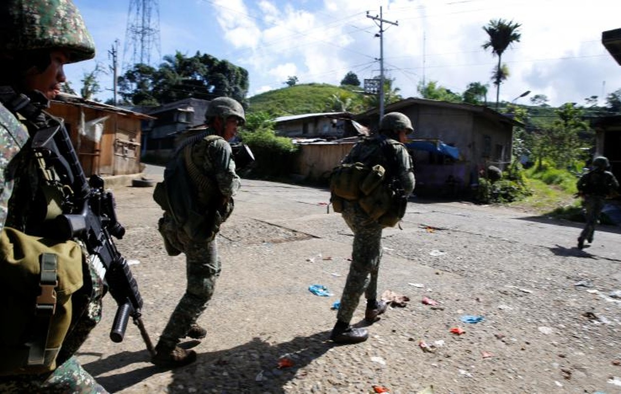 Anh: Quan doi Philippines sap giai phong toan bo thanh pho Marawi-Hinh-7