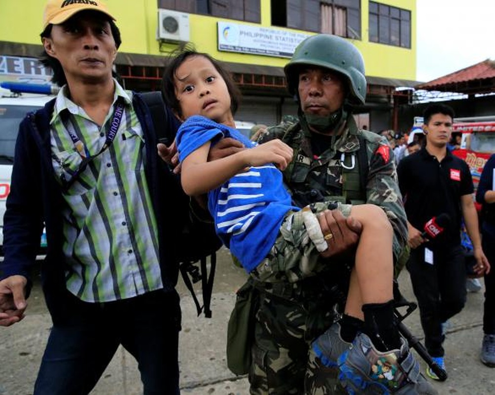 Anh: Giao tranh ac liet tiep dien tai thanh pho Marawi cua Philippines-Hinh-7