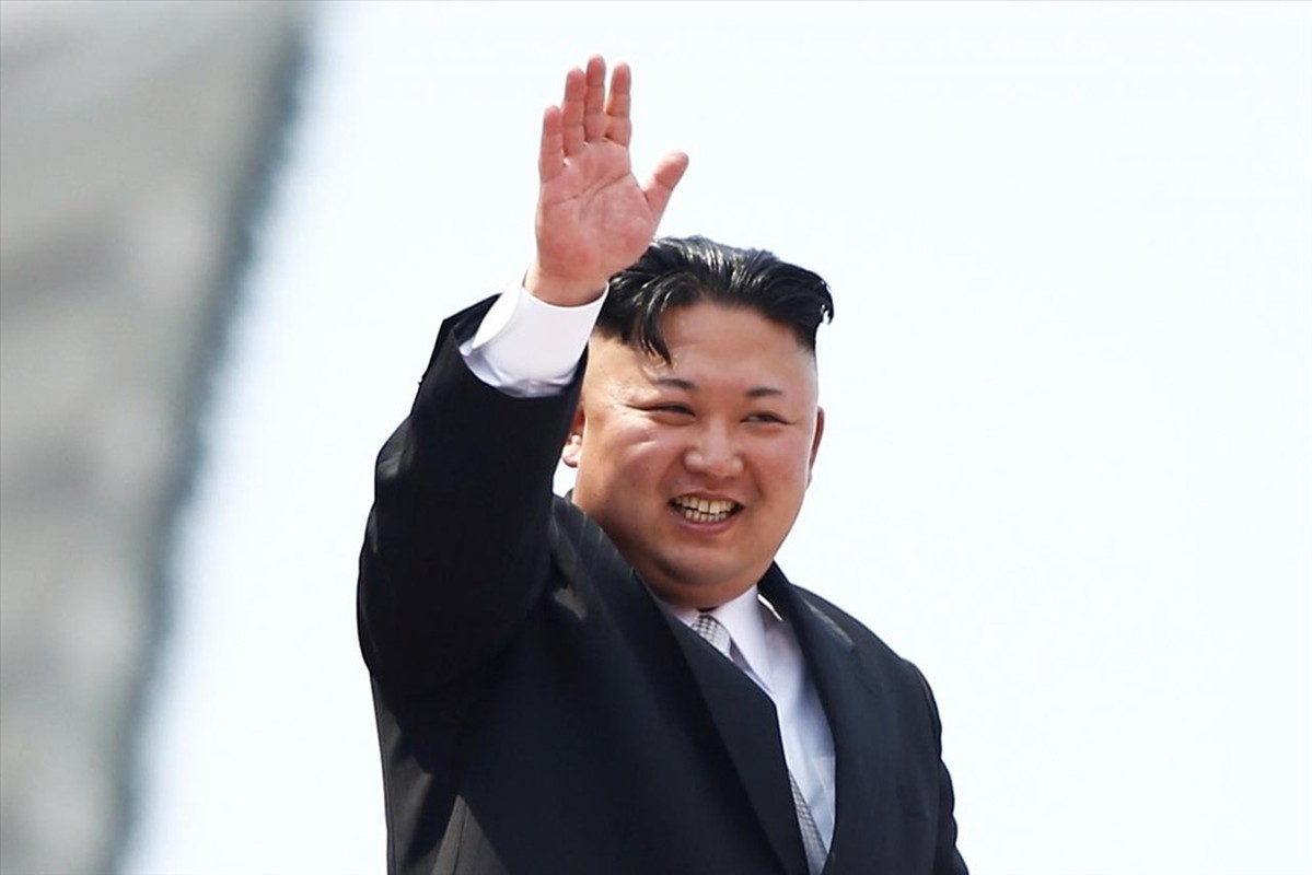 Ong Kim Jong-un se mat 60 gio neu di tau hoa den Ha Noi