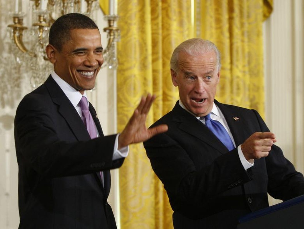 Loat hinh an tuong ve tinh ban hiem co cua ong Obama - Joe Biden-Hinh-11