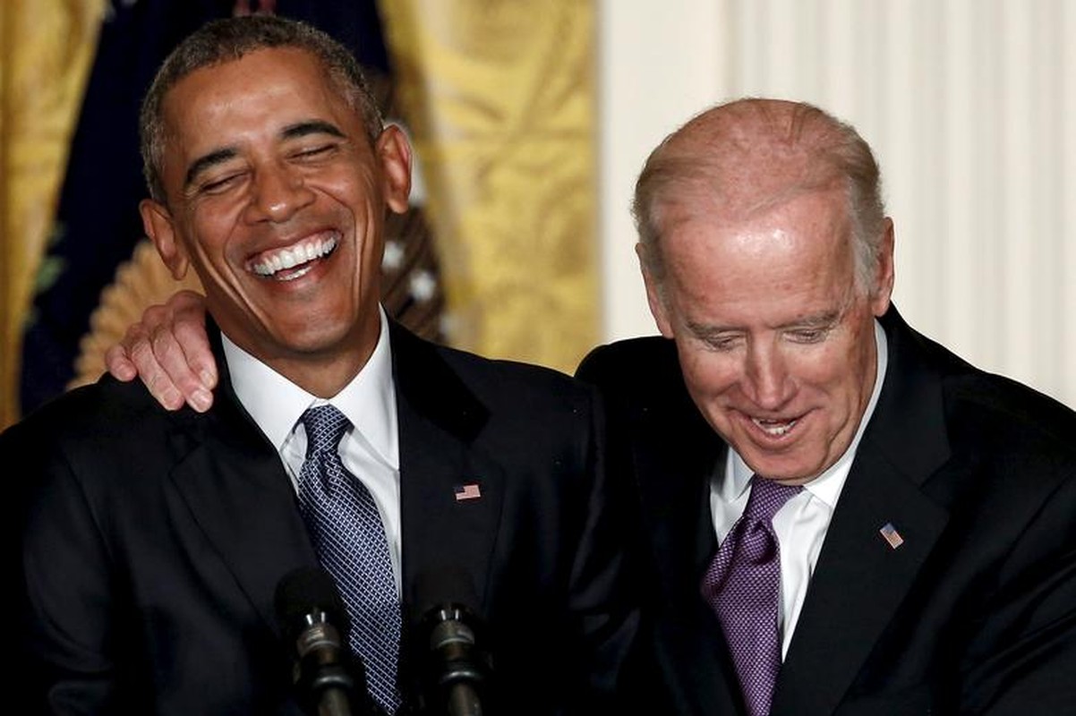 Loat hinh an tuong ve tinh ban hiem co cua ong Obama - Joe Biden-Hinh-12