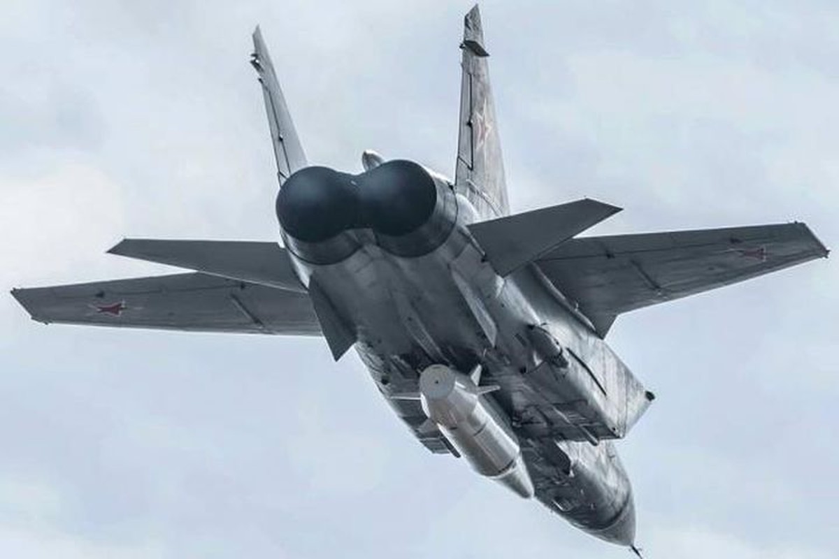 Tiem kich MiG-31 cua Nga duoc hien dai hoa len tam “sieu danh chan”-Hinh-16