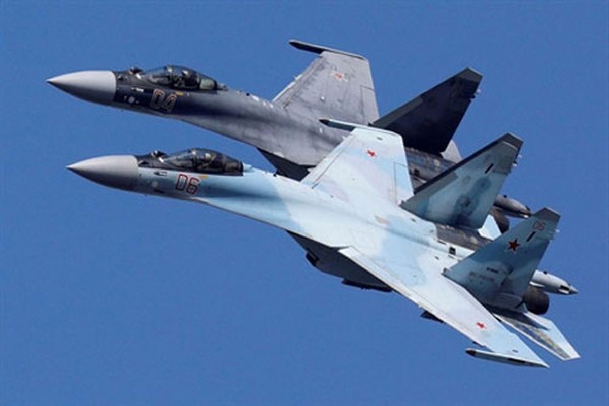 Iran chinh thuc chot don mua Su-35 voi toc do ban giao ky luc-Hinh-6