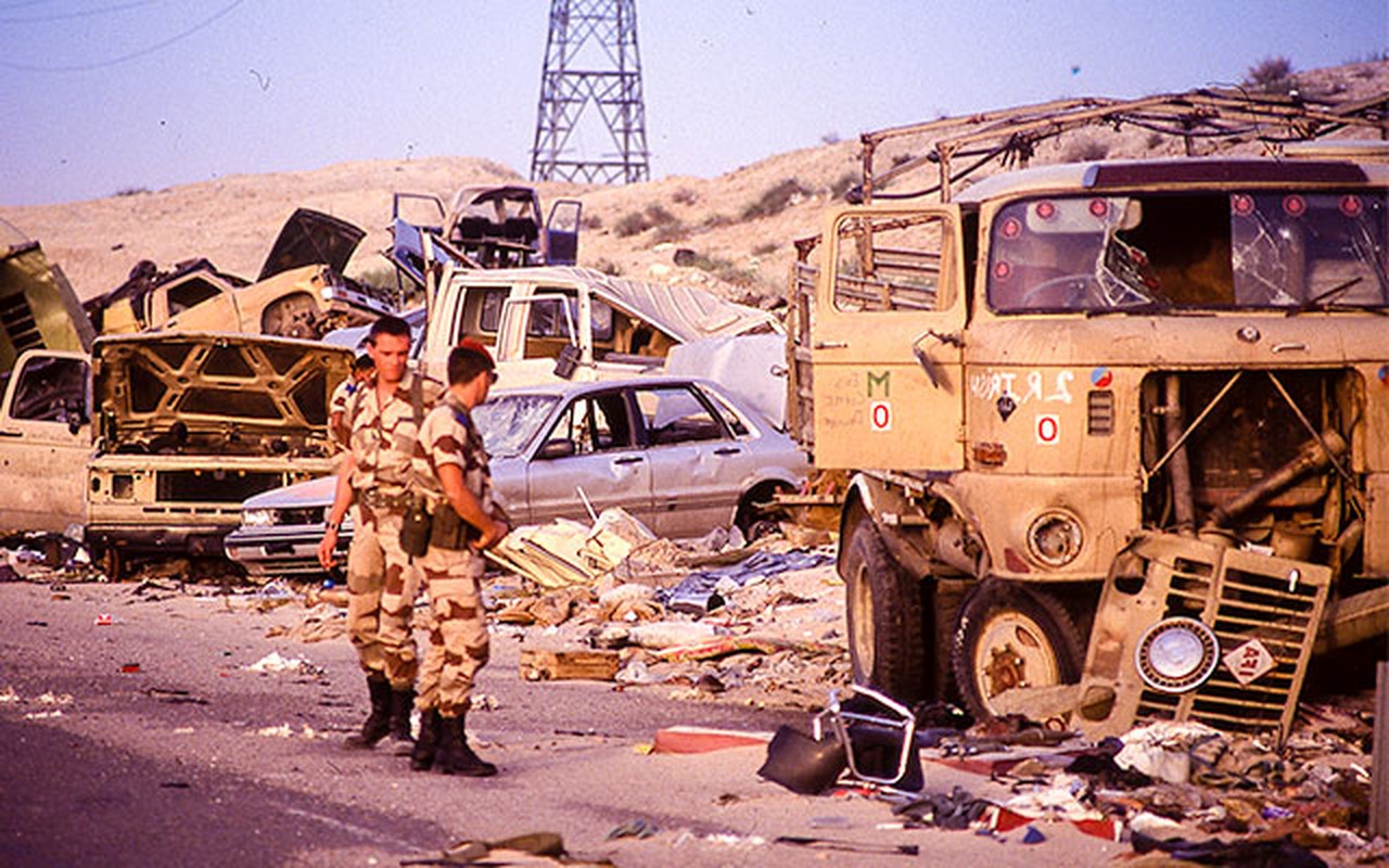 Hanh dong pha hoai cua binh linh Iraq truoc khi rut khoi Kuwait-Hinh-11
