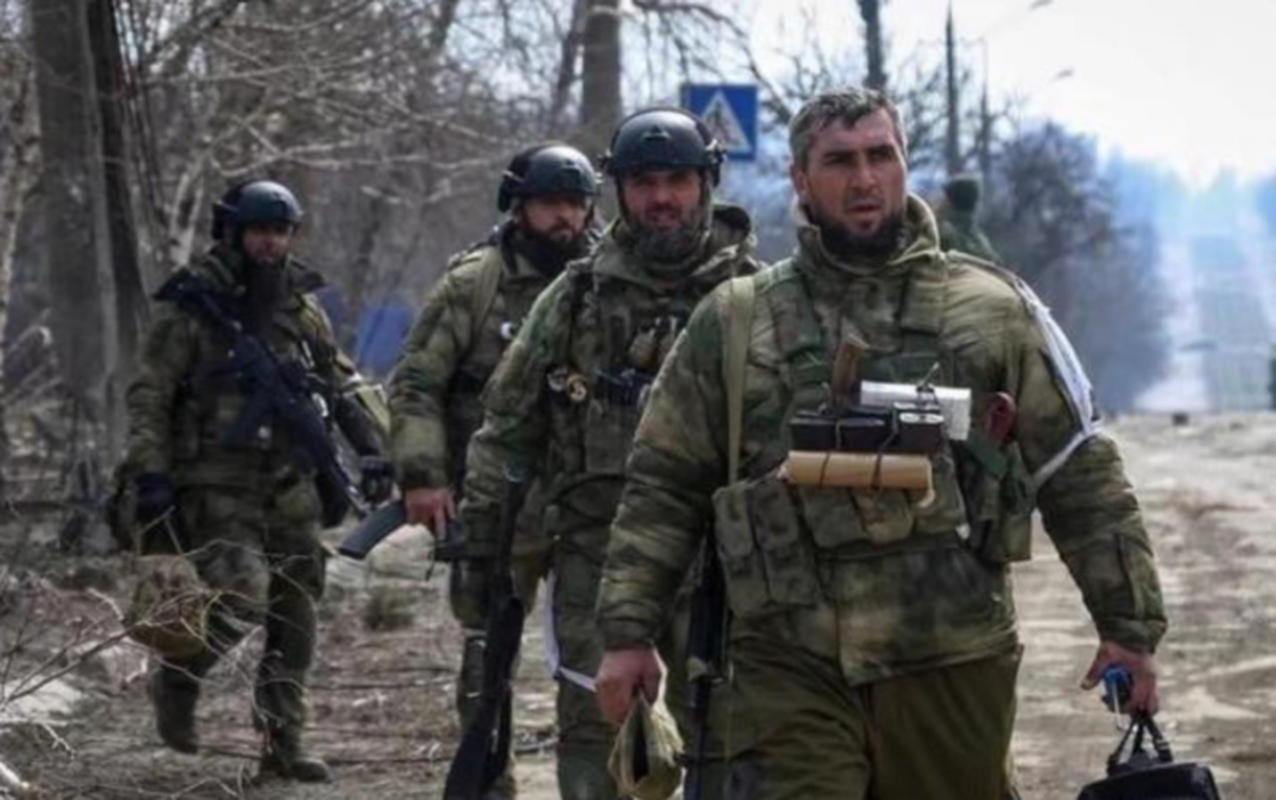 Bo truong Ngoai giao Ukraine: Tinh hinh Donbass “toi te hon tuong tuong“-Hinh-5