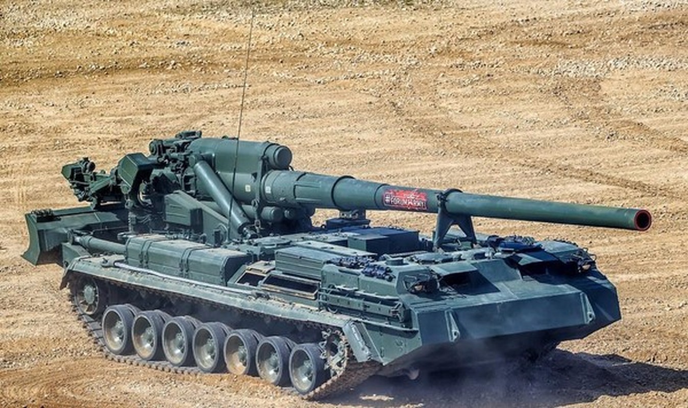 Mặt trận Donbass ác liệt, Nga đã đưa siêu pháo 2S7 Pion vào trận - Hình 9 Mat tran Donbass ac liet, Nga da dua sieu phao 2S7 Pion vao tran-Hinh-9