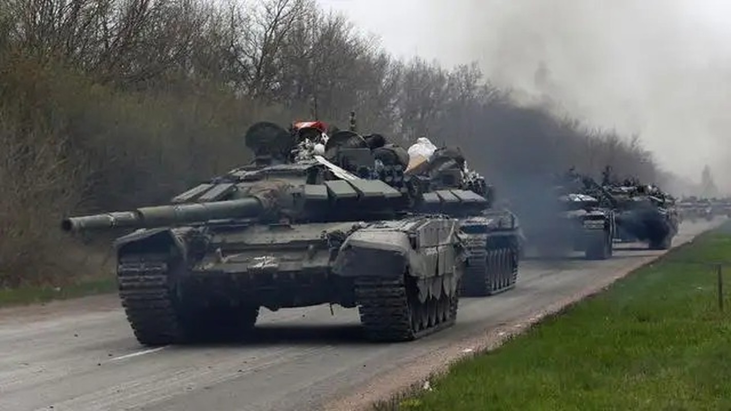 Mặt trận Donbass ác liệt, Nga đã đưa siêu pháo 2S7 Pion vào trận Mat tran Donbass ac liet, Nga da dua sieu phao 2S7 Pion vao tran