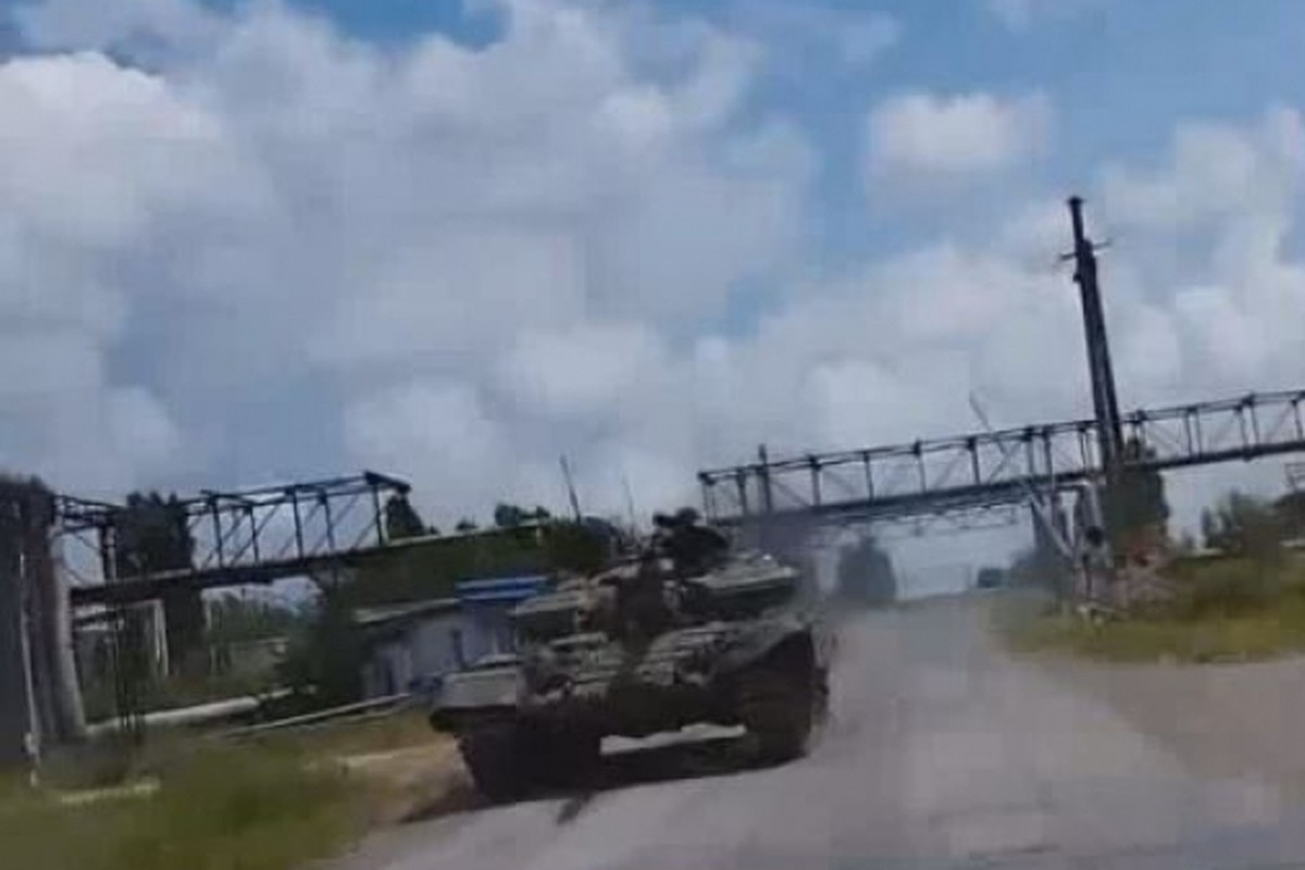 Tại sao 8.000 quân Ukraine thoát khỏi Sieverodonetsk-Lisichansk an toàn? - Hình 7 Tai sao 8.000 quan Ukraine thoat khoi Sieverodonetsk-Lisichansk an toan?-Hinh-7
