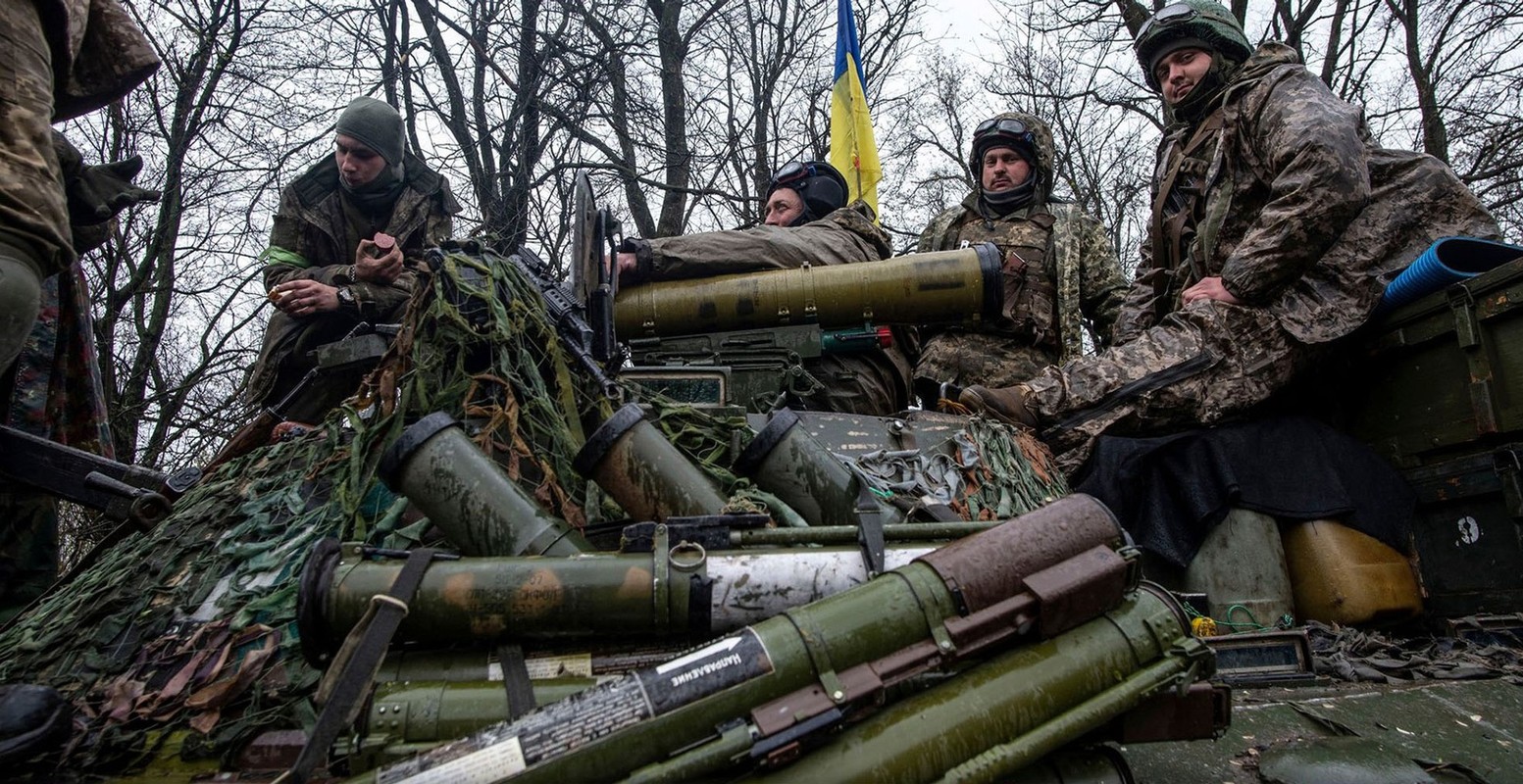 Ukraine khong du vu khi de phan cong huong Kherson?-Hinh-6