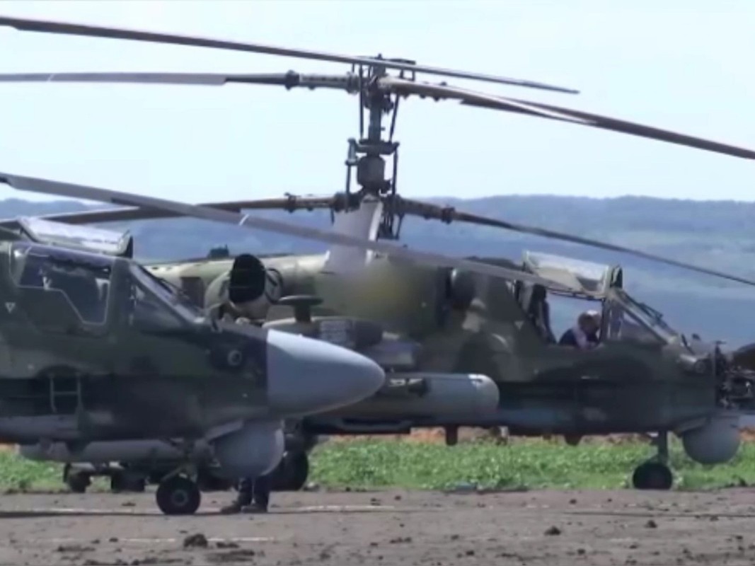 Ly do truc thang Ka-52 Nga xuat hien nhieu tai Ukraine?-Hinh-17