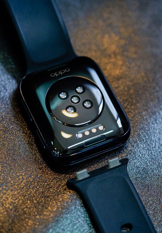 OPPO Watch tai Viet Nam co “dang gom” so voi Apple Watch?-Hinh-5