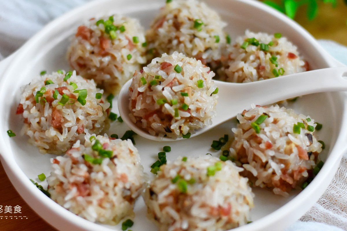 Món xôi viên thịt lạ miệng, con khảnh ăn cũng "chén" không ngừng - Hình 11 Mon xoi vien thit la mieng, con khanh an cung