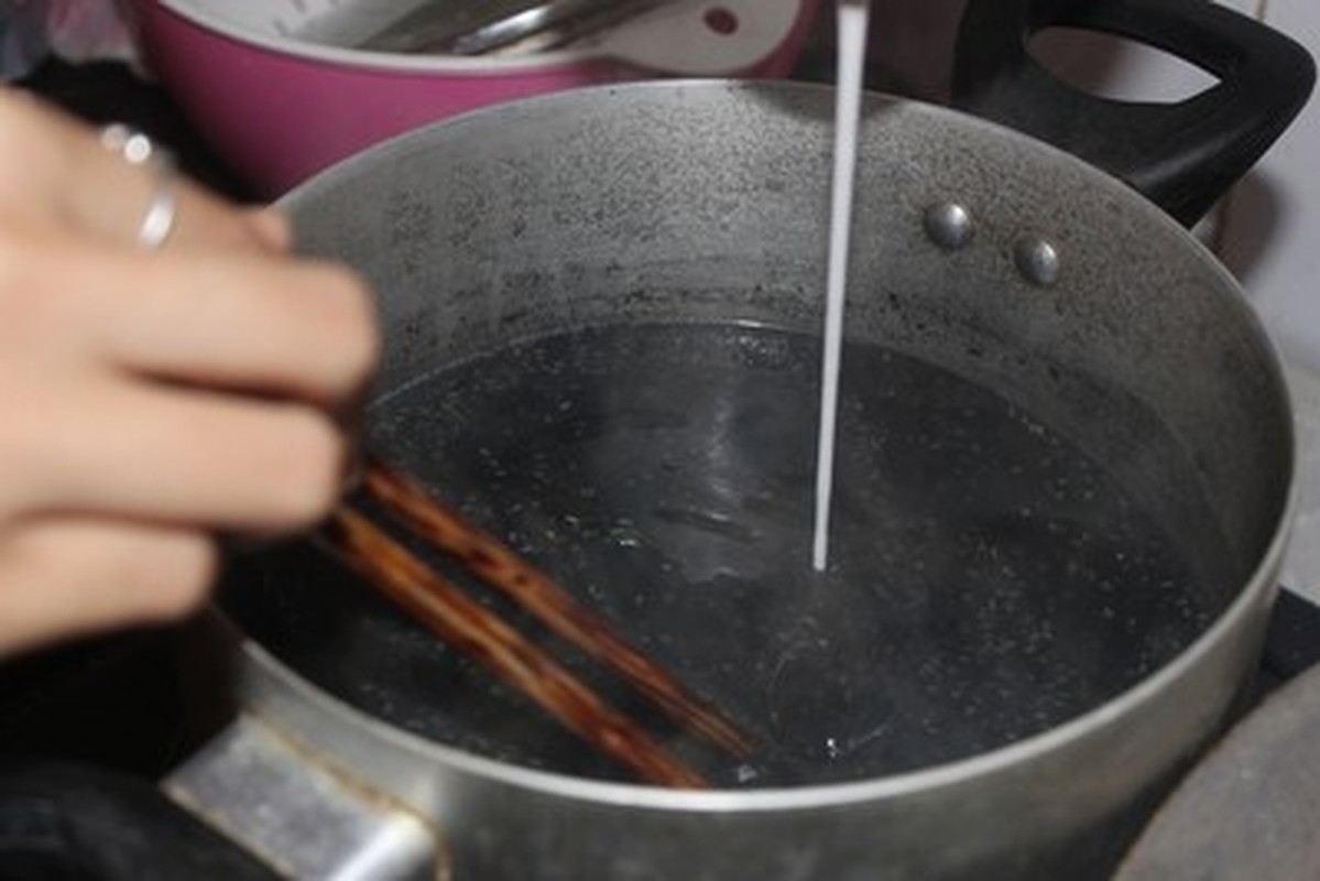 An 4 mon che nay, thai nhi khoe manh vung vay trong nuoc oi trong vat-Hinh-2
