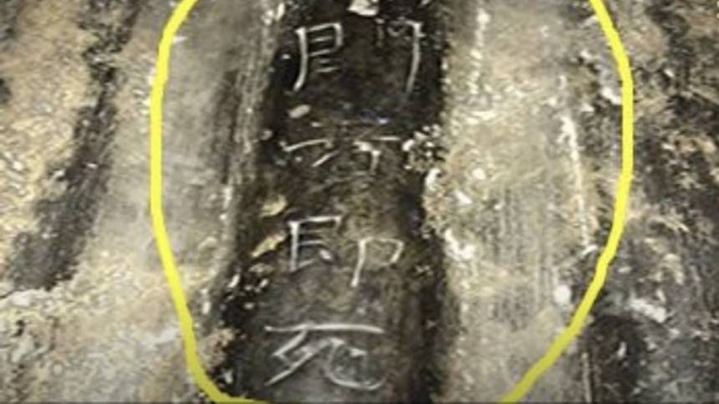 Chi tiết giật mình mộ cổ Trung Quốc: 4 chữ chết chóc trên quan tài! - Hình 3 Chi tiet giat minh mo co Trung Quoc: 4 chu chet choc tren quan tai!-Hinh-3