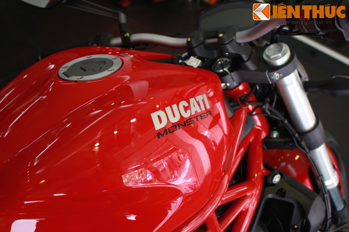 Can canh Ducati Monster 821 ban Thai dau tien tai Ha Thanh-Hinh-12