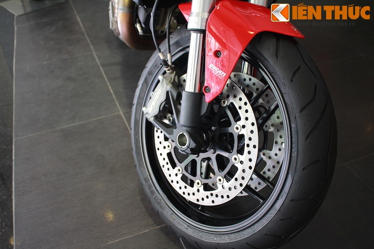 Can canh Ducati Monster 821 ban Thai dau tien tai Ha Thanh-Hinh-6