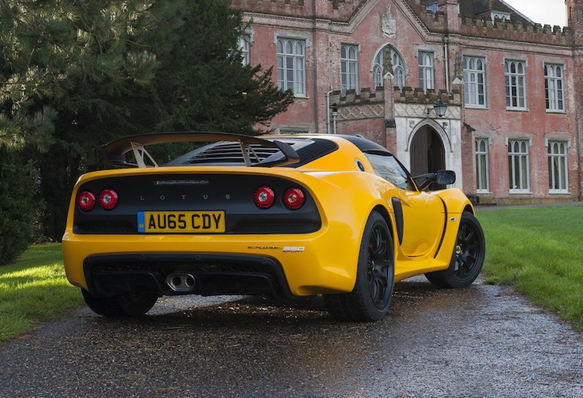 Lotus Exige Sport 350: sieu xe the thao “dam chat” Anh-Hinh-2