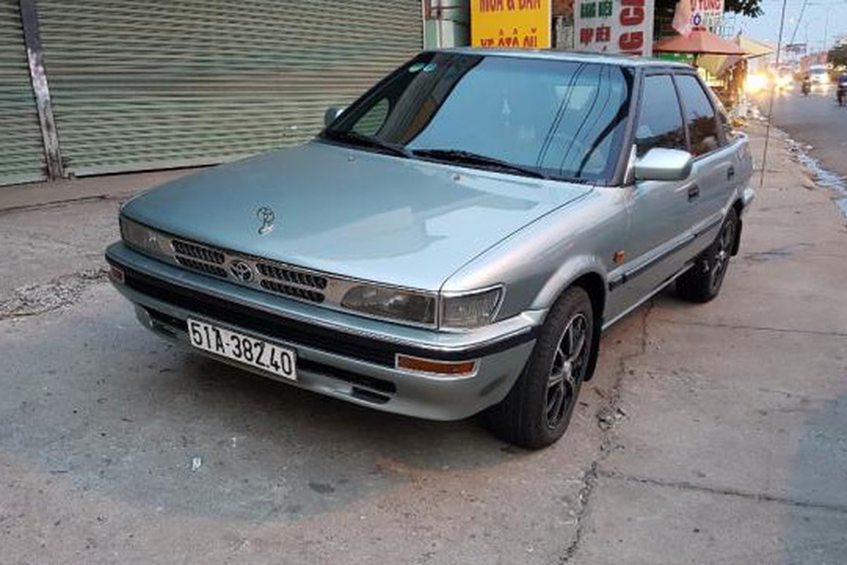 Soi xe ôtô cũ giá dưới 50 triệu đồng tại Việt Nam