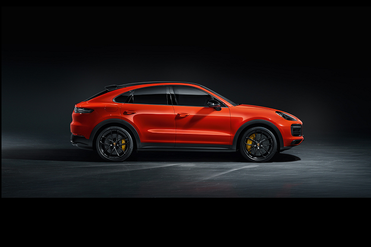 Porsche Cayenne Coupe 2020 tu 4,9 ty dong 