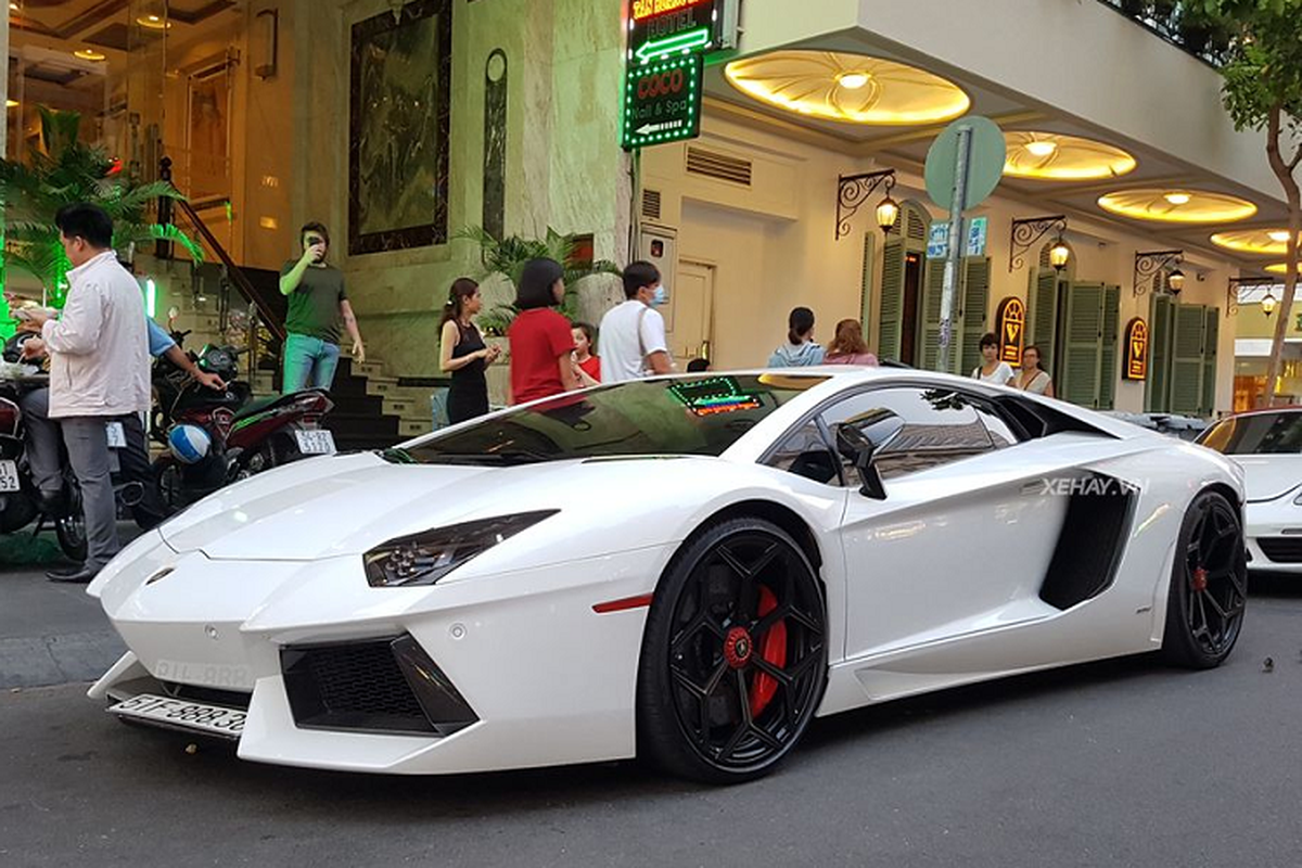 Sieu xe Lamborghini Aventador hon 20 ty chinh hang o Sai Gon-Hinh-8