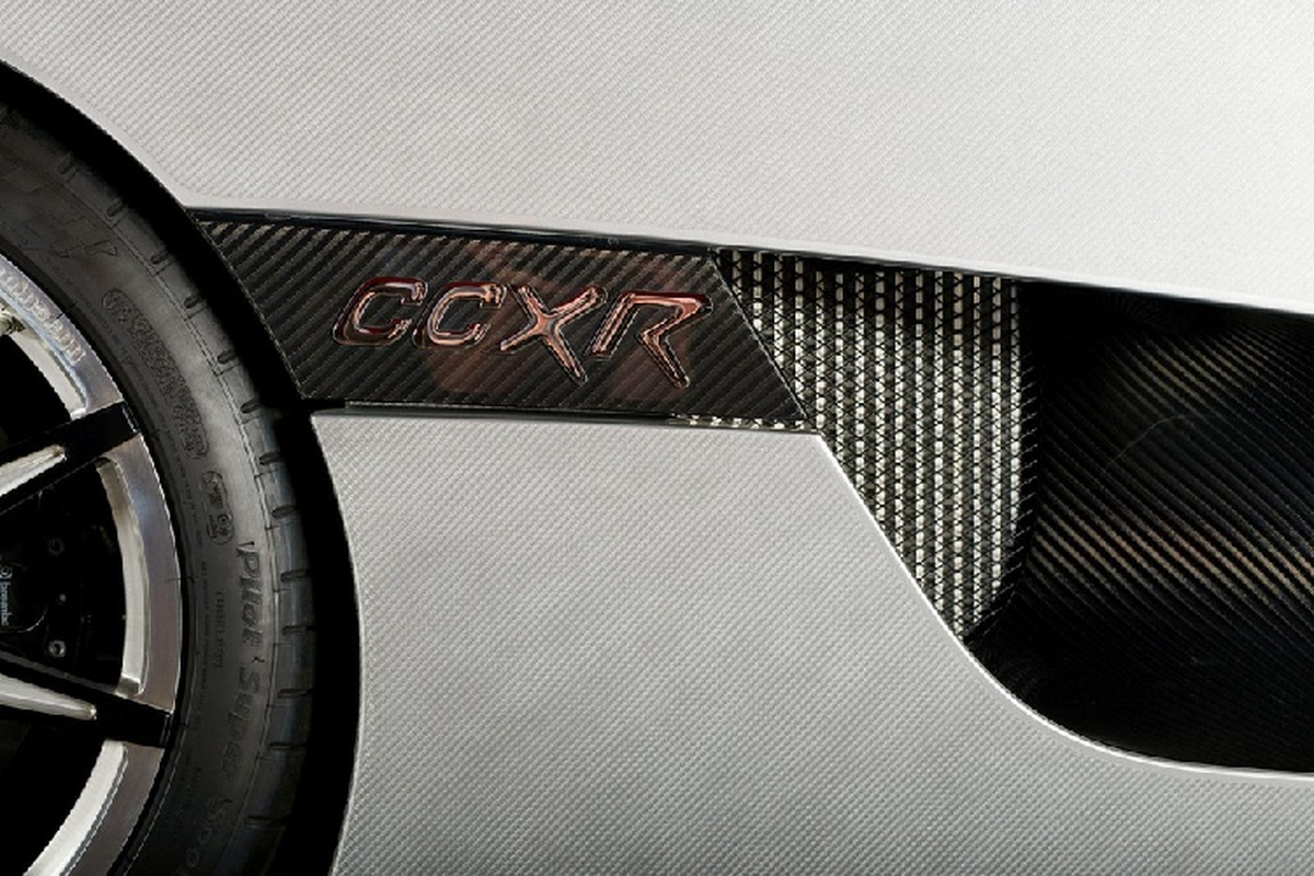 Koenigsegg CCXR Trevita det kim cuong cho thue hon nua ty/thang-Hinh-4