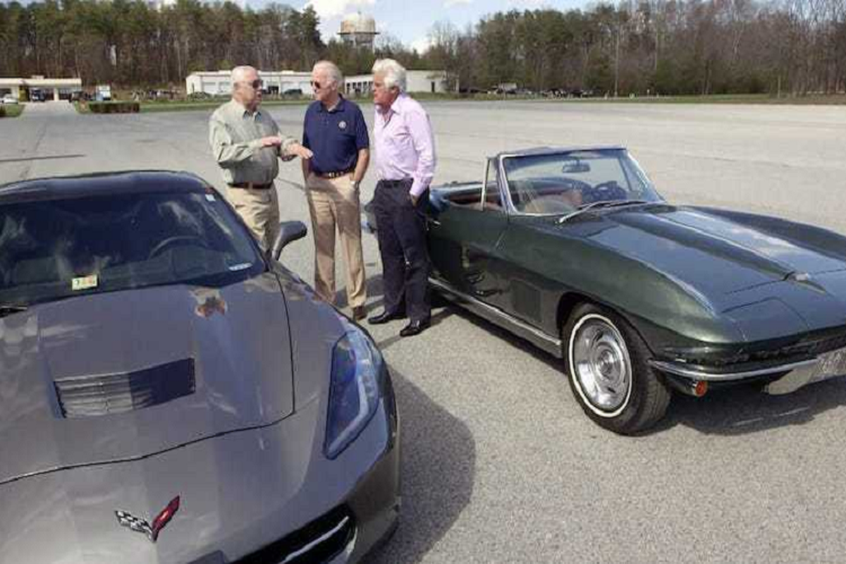 Tai sao ong Joe Biden lai yeu thich chiec Chevrolet Corvette 1967?-Hinh-2
