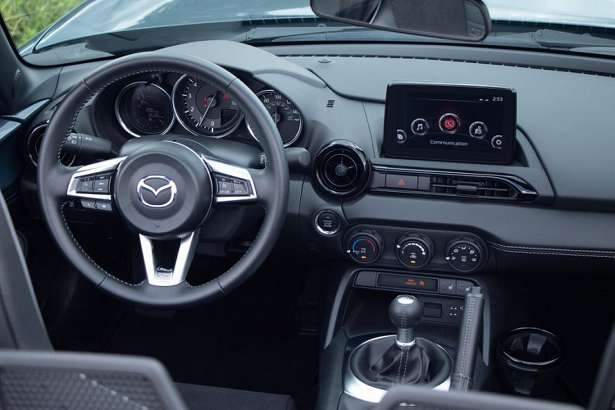 Mazda MX-5 Miata 2021 tu 26.380 USD, nang cap nhung gi?-Hinh-3