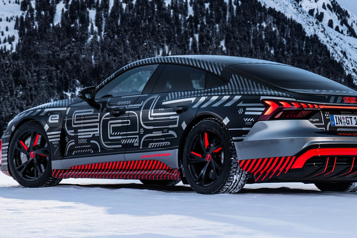 Audi e-tron GT 2021 chay dien sap ra mat co gi dau Tesla Model S?-Hinh-2