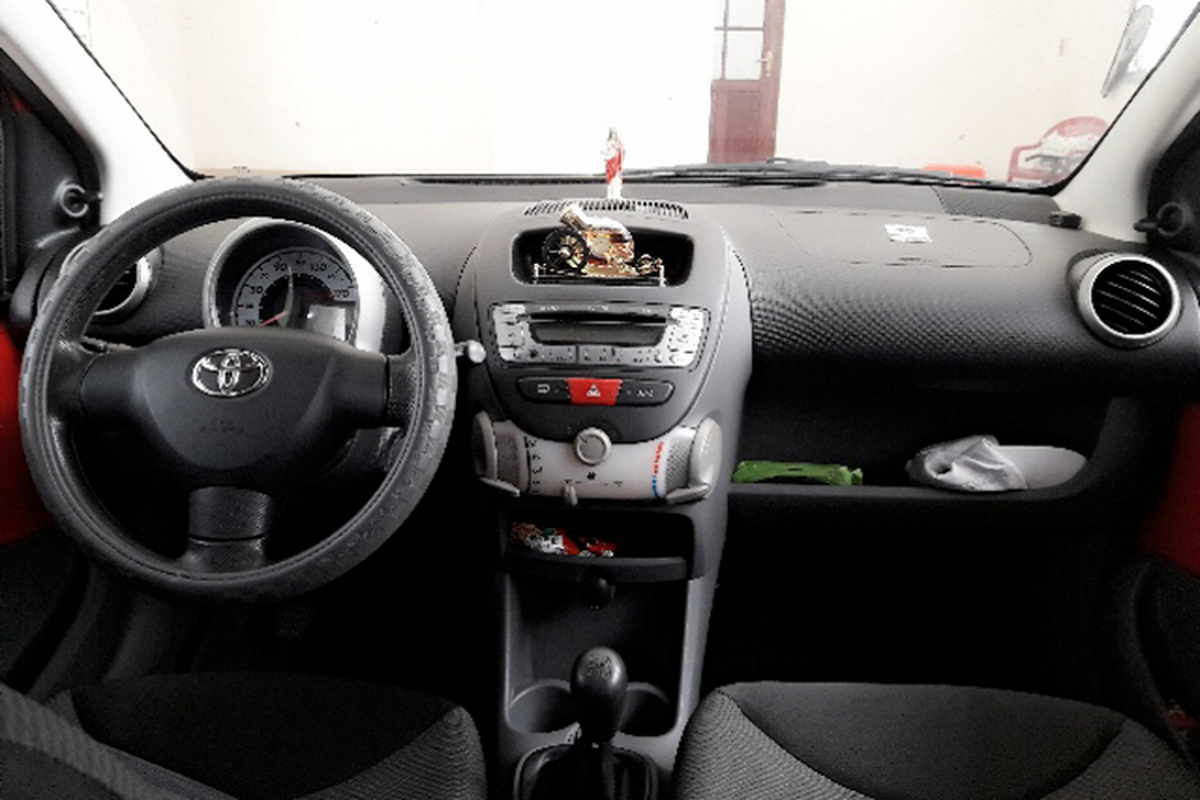 Can canh Toyota Aygo gia re, chi 200 trieu tai Sai Gon-Hinh-4