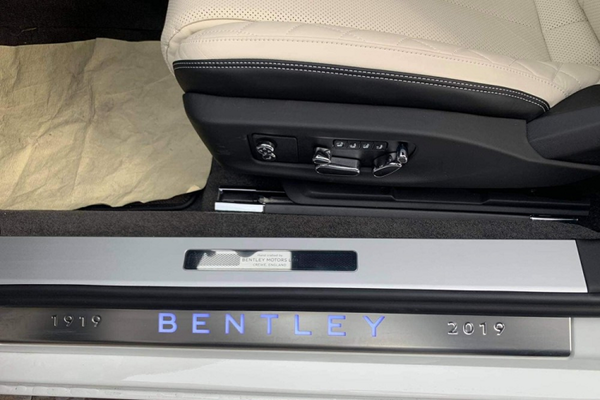 Bentley Continental, Rolls-Royce Cullinan hon 60 ty o Thai Nguyen-Hinh-6