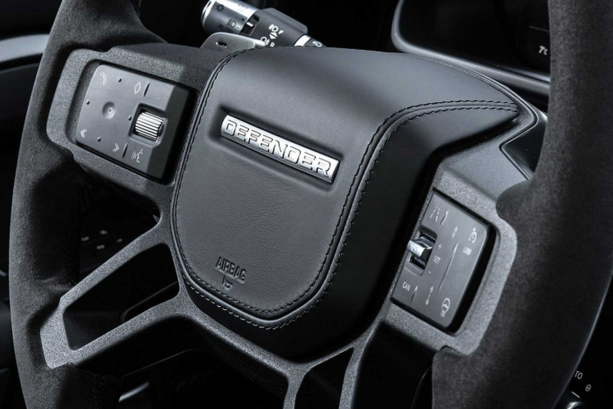 Land Rover Defender V8 2022 dong co sieu nap 5.0L tu 39.000 USD-Hinh-8