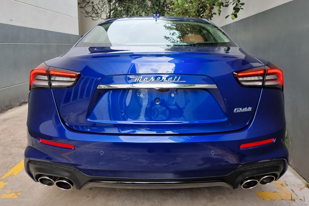Maserati Ghibli Hybrid can grow up to 6 years old in Vietnam-Hinh-2