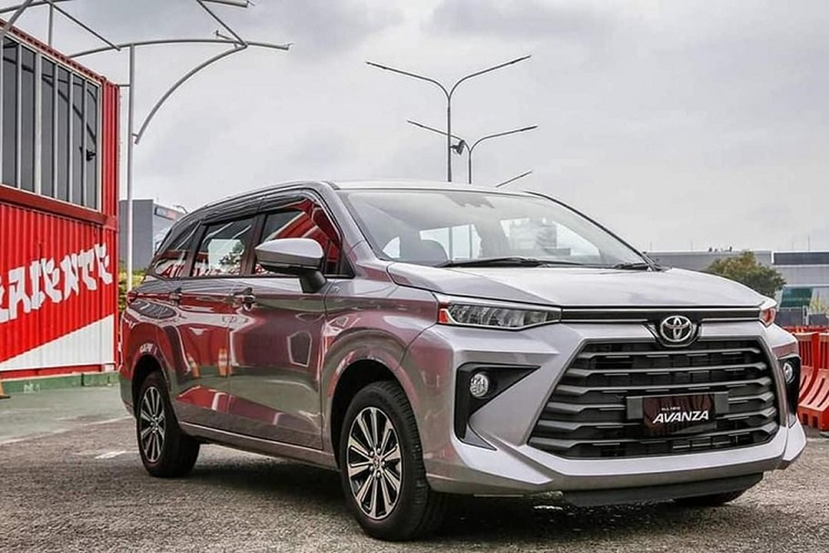 Toyota Avanza 2022 has a price of 328 million dong, 