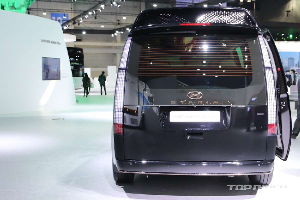 Hyundai Staria Lounge Limousine 2022 - MPV noi that day sang chanh-Hinh-12