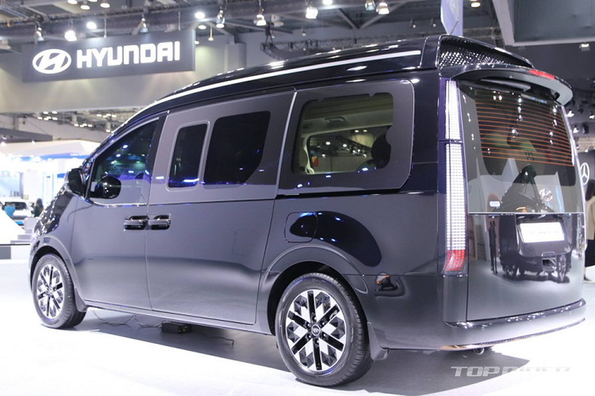 Hyundai Staria Lounge Limousine 2022 - MPV noi that day sang chanh-Hinh-4