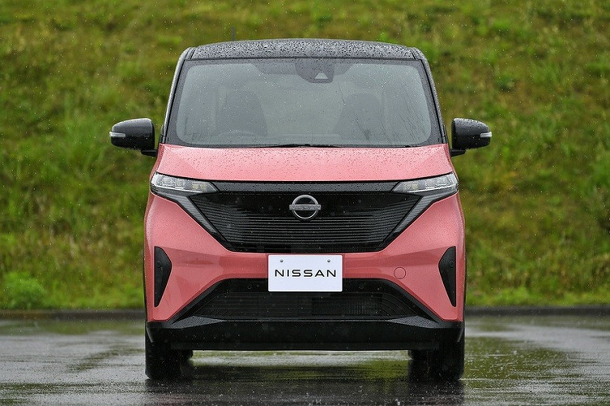 Nissan Sakura 2022 - “xe hop diem” ca tinh, re nhu Hyundai Grand i10-Hinh-11